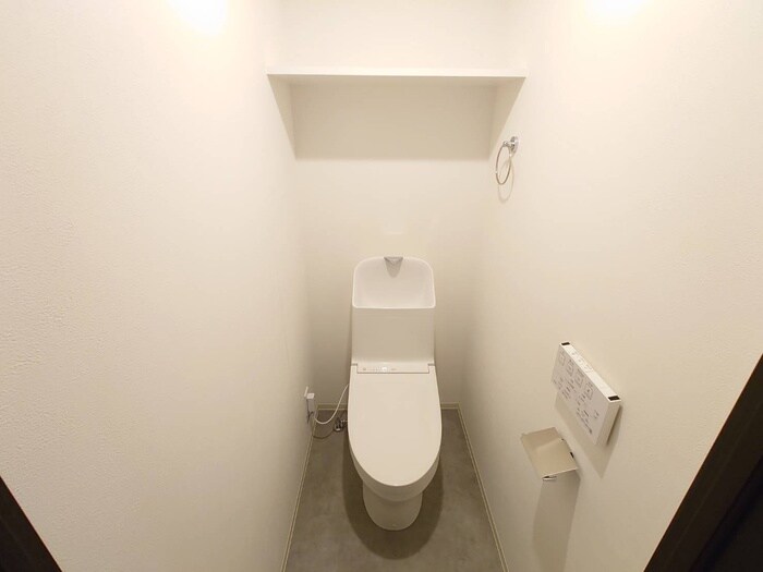 物件内観写真11　(トイレ)