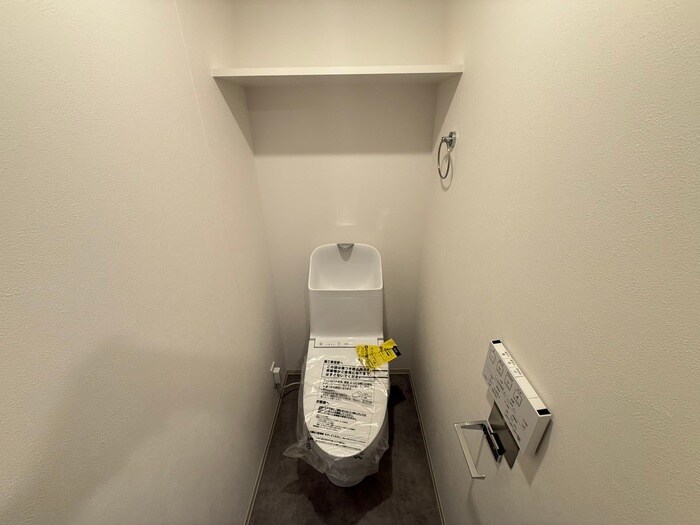 物件内観写真12　(トイレ)