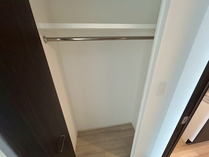 物件内観写真12　(洗濯機置場)