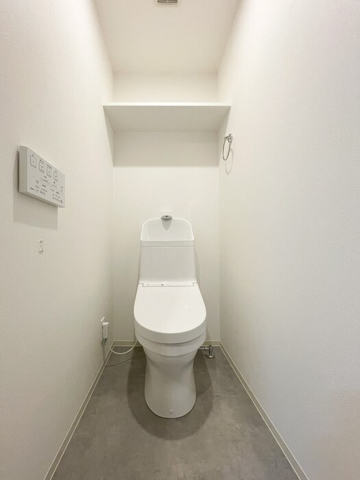 物件内観写真14　(トイレ)