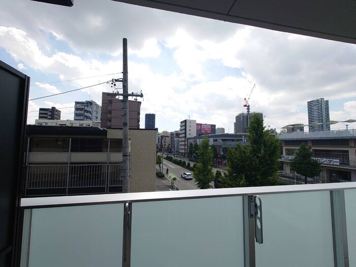 物件内観写真15　(室内からの展望)