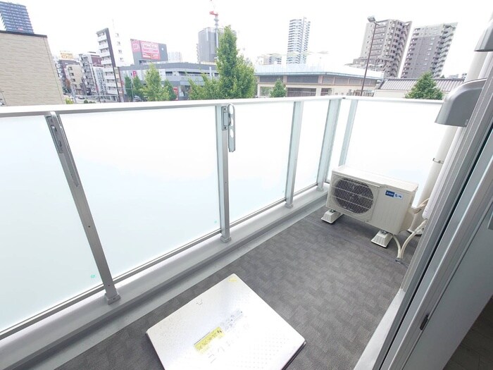 物件内観写真16　(ベランダ・バルコニー)