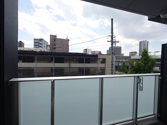 物件内観写真16　(室内からの展望)