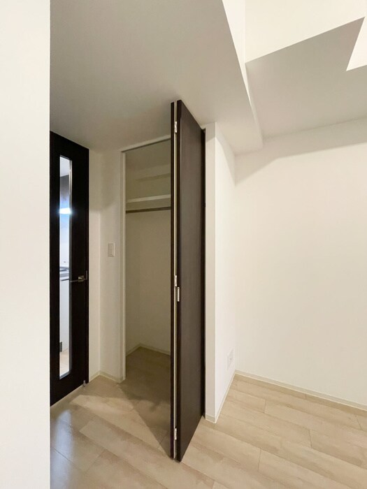 物件内観写真18　(収納)