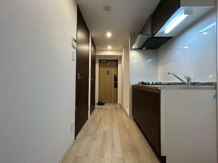 物件内観写真21　(廊下)