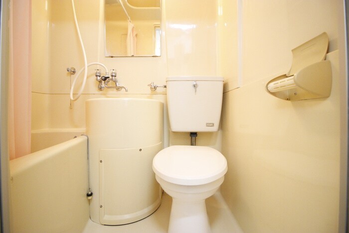 物件内観写真14　(トイレ)