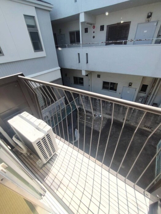 物件内観写真16　(ベランダ・バルコニー)