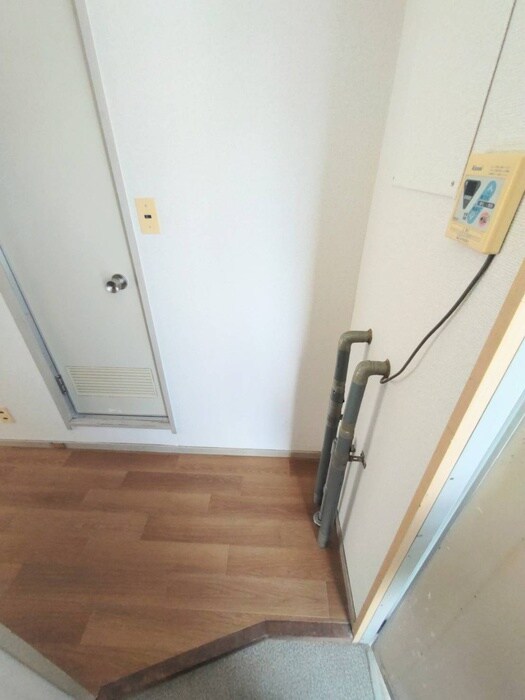 物件内観写真17　(廊下)