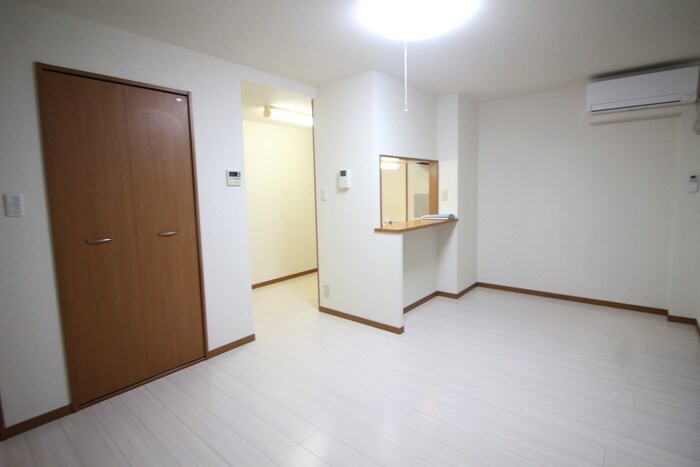 物件内観写真5　(内観写真)