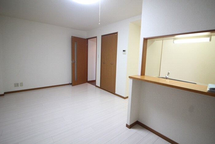 物件内観写真7　(内観写真)