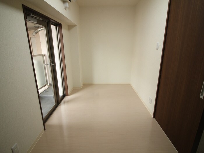 物件内観写真8　(内観写真)