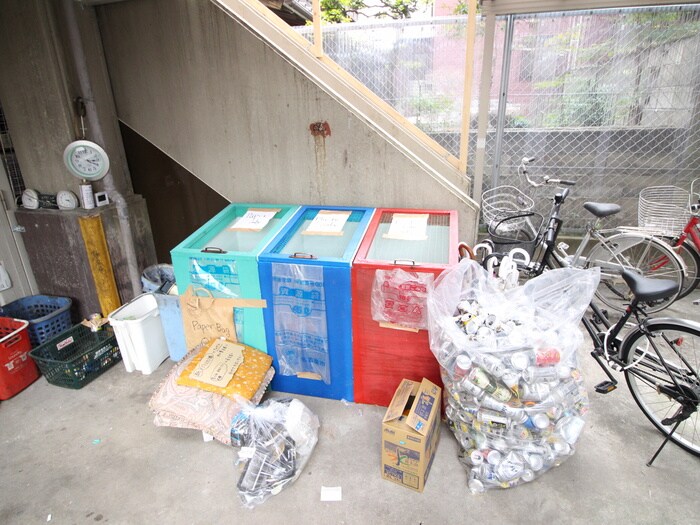 物件外観写真6　(建物設備)