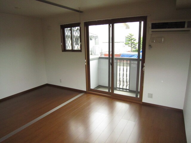 物件内観写真11　(居室)