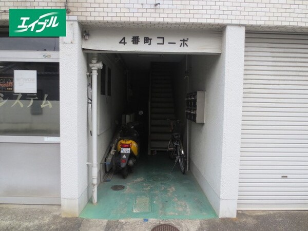 エントランス部分