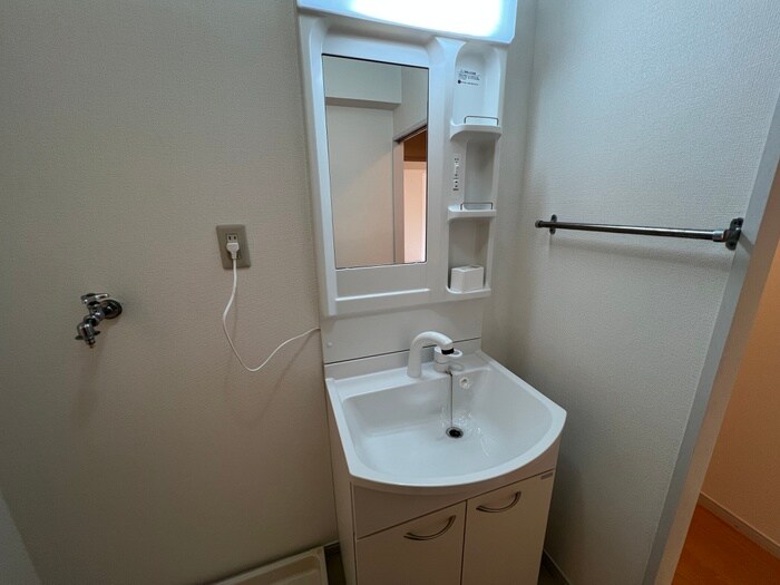 物件内観写真14　(洗面)
