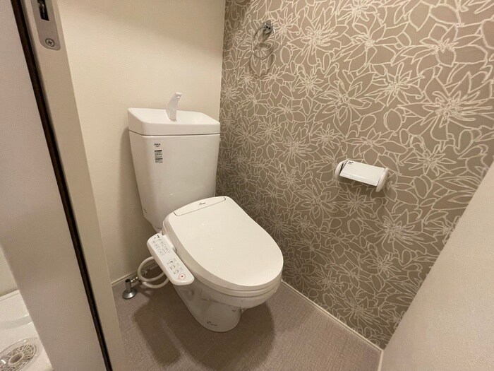 物件内観写真14　(トイレ)