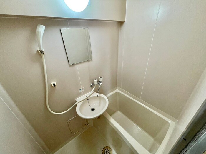 物件内観写真12　(バス／シャワールーム等)