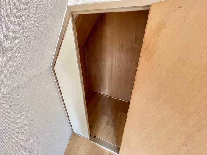 物件内観写真14　(収納)