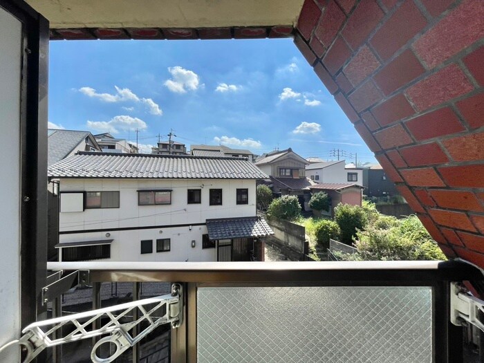 物件内観写真16　(室内からの展望)