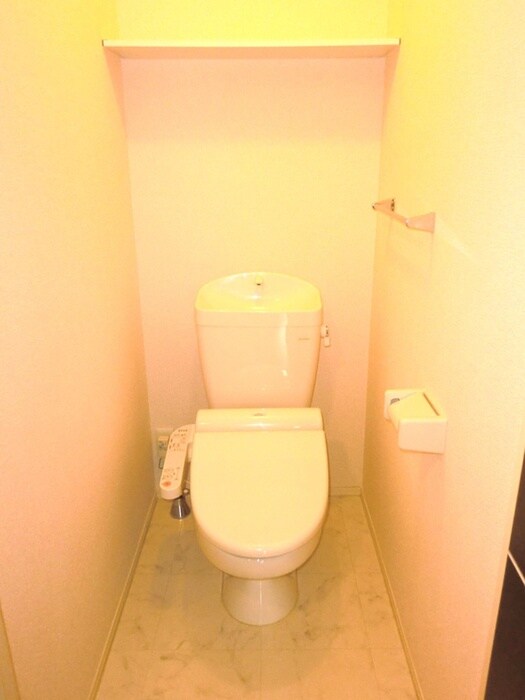 物件内観写真8　(トイレ)