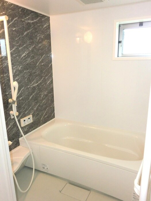 物件内観写真9　(バス／シャワールーム等)