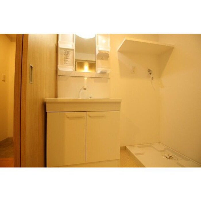 物件内観写真12　(洗面)