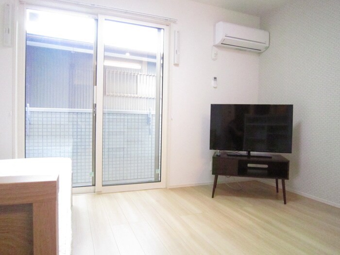 物件内観写真12　(居室)