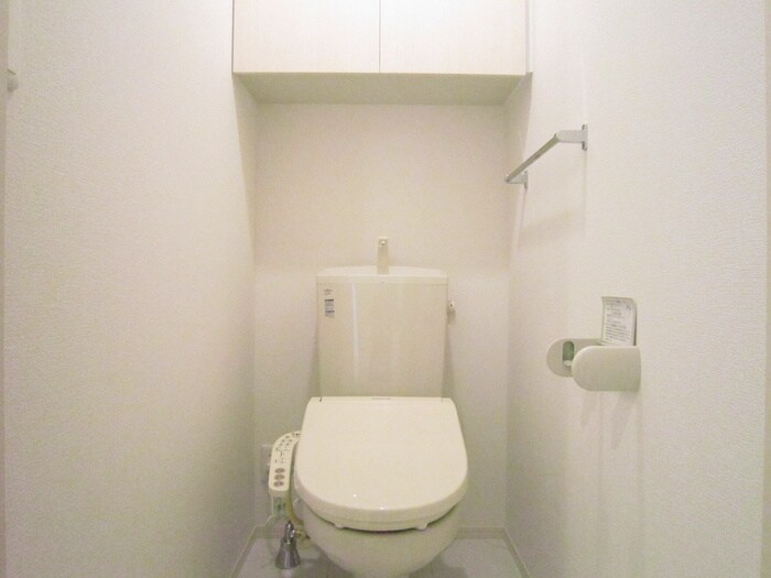 物件内観写真15　(トイレ)