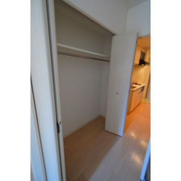 物件内観写真10　(収納)