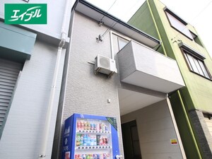 メゾン伊勢山外観写真