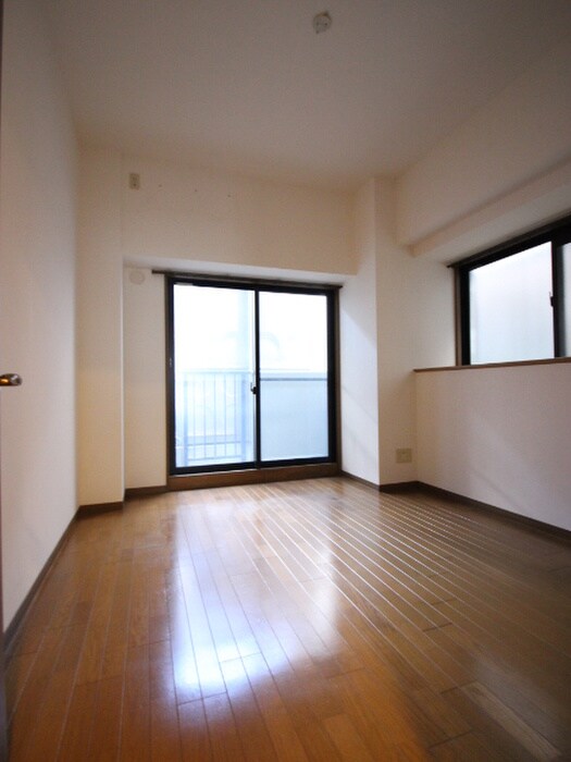 物件内観写真10　(居室)