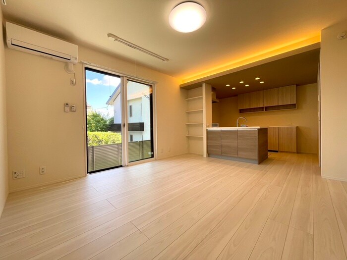 物件内観写真7　(居室)