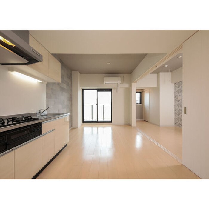 物件内観写真8　(居室)