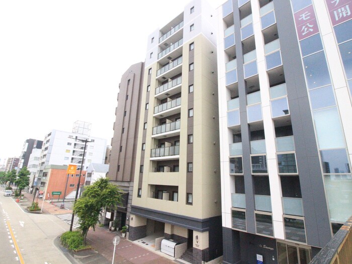 物件外観写真6　(周辺環境)