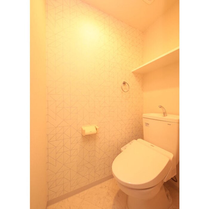 物件内観写真15　(トイレ)