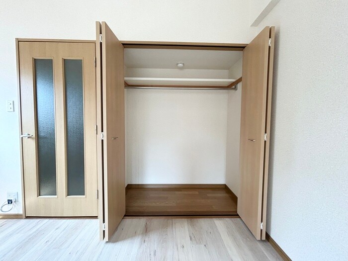 物件内観写真10　(収納)