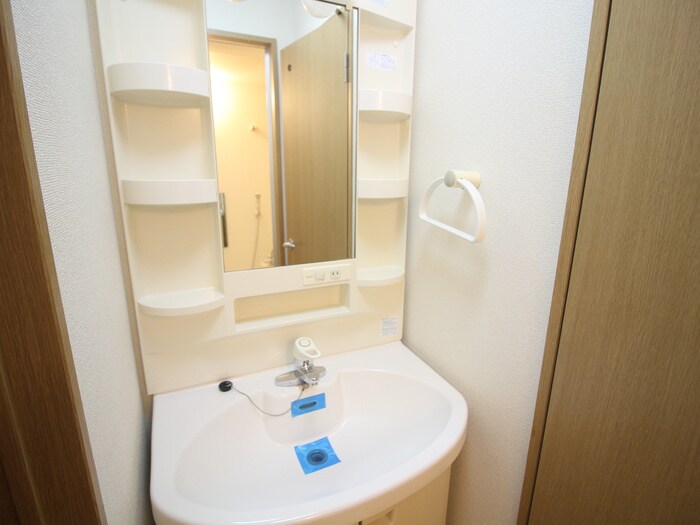 物件内観写真18　(洗面)