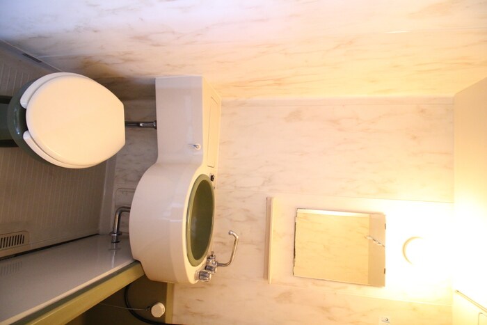 物件内観写真7　(トイレ)