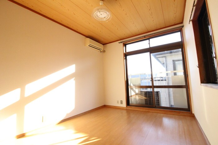 物件内観写真16　(居室)