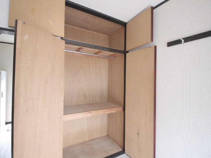 物件内観写真9　(収納)