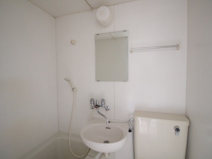 物件内観写真10　(洗面)