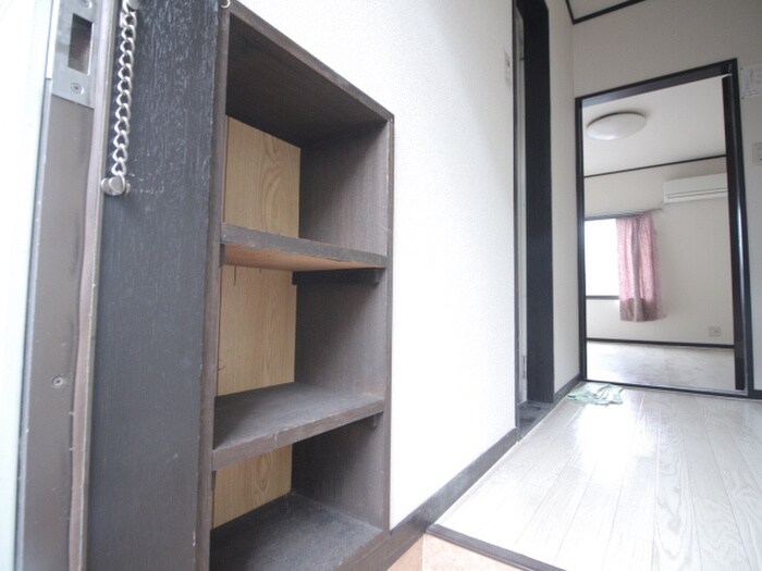 物件内観写真14　(靴箱)