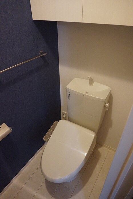 物件内観写真8　(トイレ)