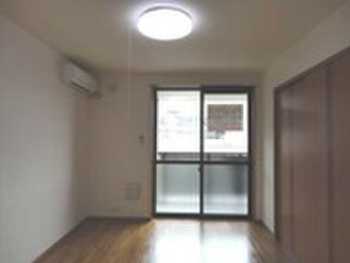 物件内観写真14　(居室)