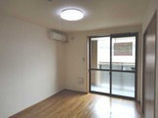 物件内観写真15　(居室)