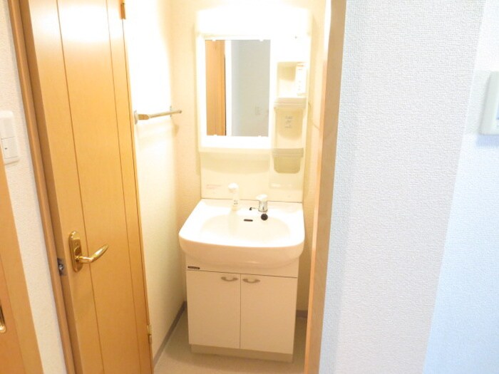 物件内観写真10　(洗面)