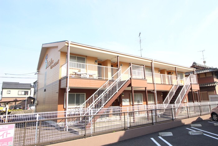 物件外観写真6　(外観写真)