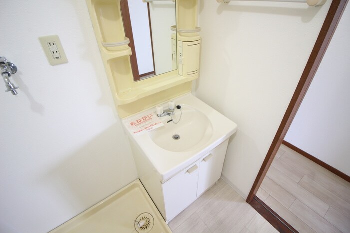 物件内観写真15　(洗面)