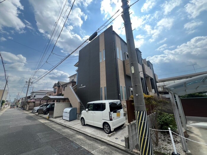 物件外観写真1　(外観写真)