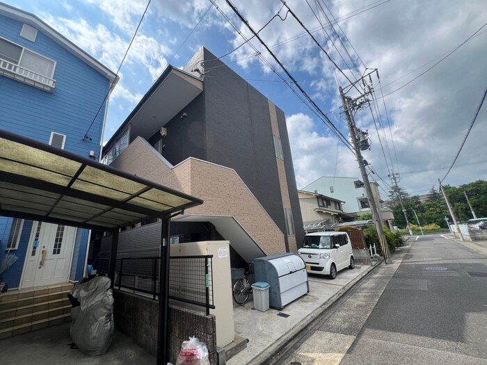 物件外観写真2　(外観写真)